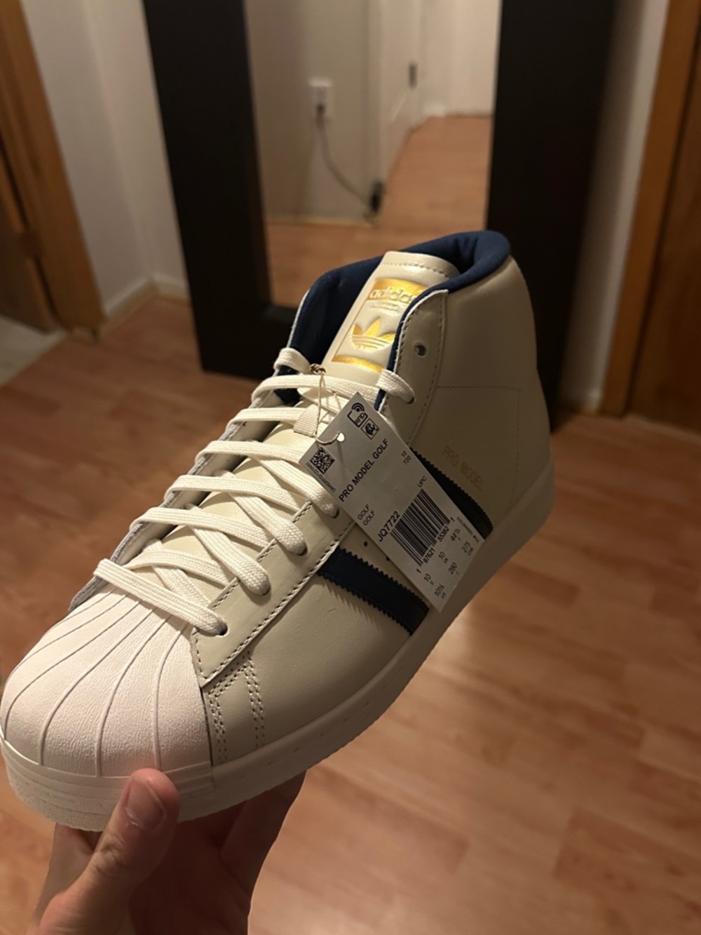 adidas Mid-Top golf shoes in Cream with Navy Stripes